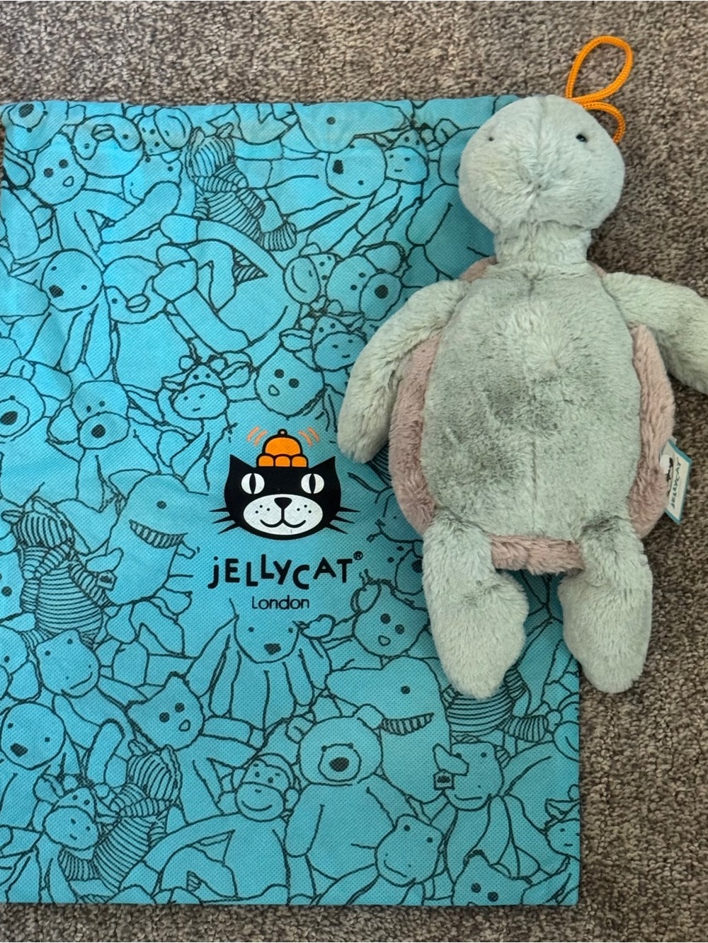 NWT Jellycat Mint Medium Bashful Green Turtle with Blue Drawstring Bag